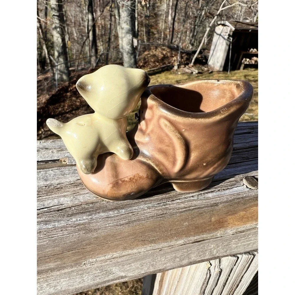 Vintage Enesco Siamese Kitten on an old Brown Boot Planter Made in Japan